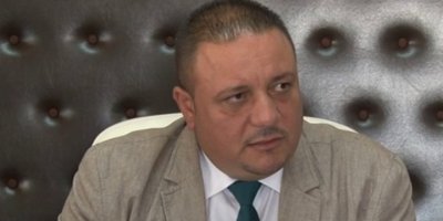 "Akaryakıt firmaları hükümeti tehdit ediyor"