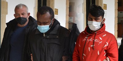 1 kilo kokain ile yakalandılar