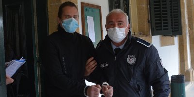 Papasavvas, 18 ay hapis cezası aldı