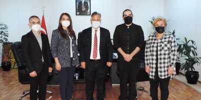"Sağlık çalışanlarının her zaman yanındayız"
