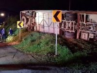 Meksika'da turistleri taşıyan otobüs devrildi, 12 kişi yaşamını yitirdi