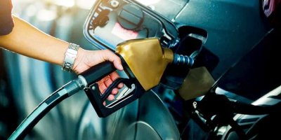 Akaryakıta bir ay dolmadan ikinci zam yapıldı