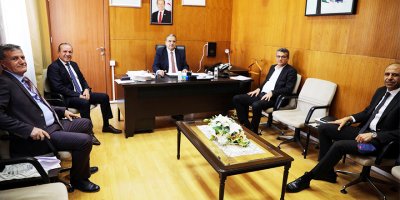 Beş siyasi parti başkanı bir araya geldi