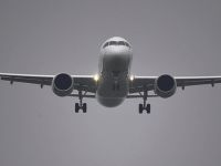 Dünyanın en büyük uçağı, ilk taksi testini başarıyla tamamladı