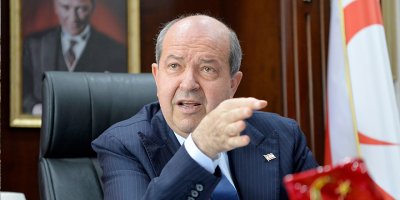 "Kıbrıs Helen adası olmayacak"