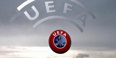 UEFA Rus futbolunu tüm organizasyonlarından men etti