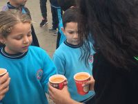 Öğrenciler çorba pişirip paylaştı