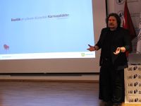 LAÜ’de “Az Çok mudur?” konulu söyleşi gerçekleştirildi