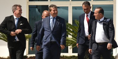 Demokrat Parti hükümetten çekilmeyi görüşüyor