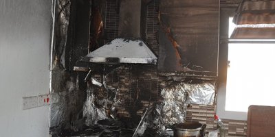 Gaz ocağında unutulan tava yangına neden oldu