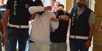 Moloz arasından uyuşturucu çıktı