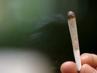 Otomobilde iki kişi yarı baygın bulundu!