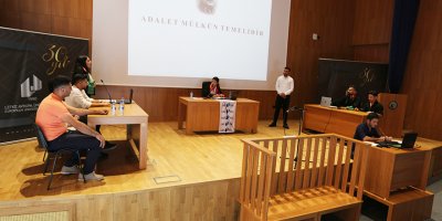 LAÜ’de sanal duruşma etkinliği yapıldı