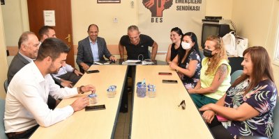 Özersay: Yönetim zafiyeti bahanesiyle irade teslim ediliyor!