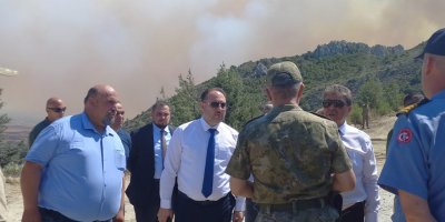 Öztürkler, yangın bölgesinde incelemelerde bulundu