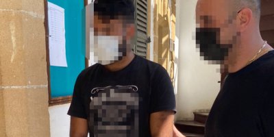 Çalıştığı petrol istasyonundan para çaldı