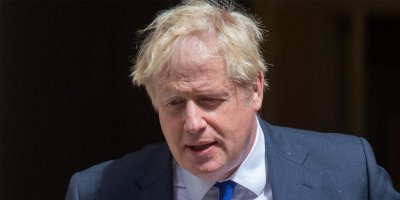 İngiltere Başbakanı Johnson istifa etti