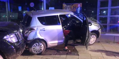Araç dükkana girdi!