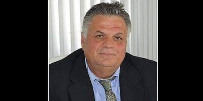 Akademisyen Zeki Beşiktepeli hayatını kaybetti