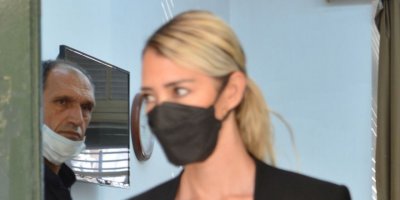 Mişon, Cumhurbaşkanı'na hakaret iddiasıyla mahkemeye çıkarıldı