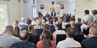 Başbakan Üstel ve bazı bakanlar, Güzelyurt’ta partililerle buluştu