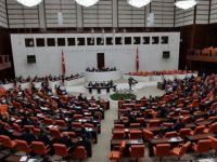 Meclis son 2 yılda 2 bin 353 saat çalıştı