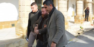 Araç kundaklanması ile ilgili azmettirici olduğu iddiası!