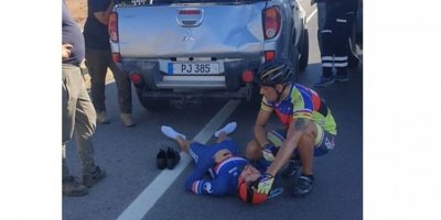 Bisiklet sürücüsü kaza geçirdi