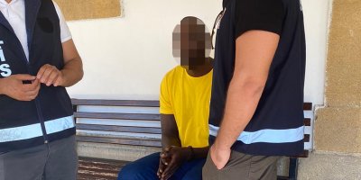 Polis satıcıyı arıyor