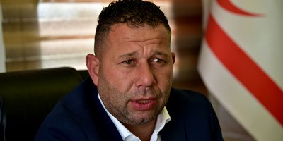 "Üretimi bitirmek isteyen bu zihniyet karşısında çiftçi, üretebilmek için direnmektedir”