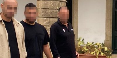 Bir kişiyi ciddi şekilde darp ettiler