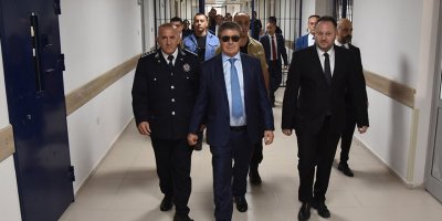 “Yeni cezaevine tüm mahkumlar taşındı”