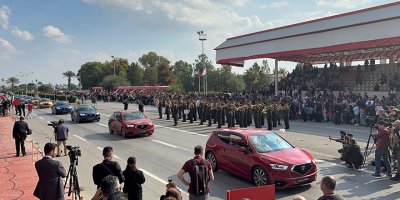 GÜNSEL, ilk modeli B9’un 13 prototipi ile Cumhuriyet kortejinde!