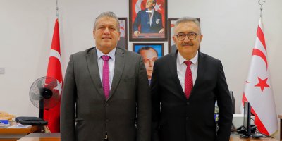 Özcenk'ten Başkan İsmail Arter’e nezaket ziyareti