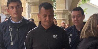 DP Milletvekili Tosunoğlu’na “şerefsiz” diyen şahıs tutuklandı, ülkede kaçak kaldığı tespit edildi