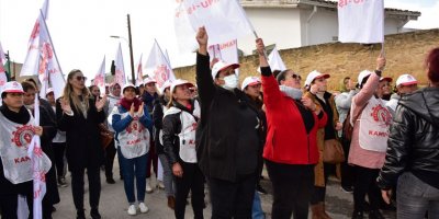 Sendikaya üye hademeler bugün Cumhurbaşkanlığına yürüdü