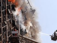 Filipinler'de alışveriş merkezindeki yangında en az 37 kişi öldü