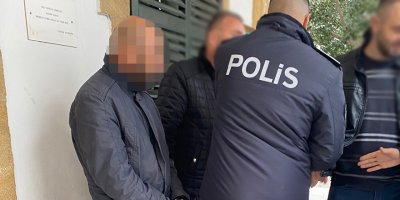 Forklifti iki kişiye sattığı gerekçesiyle tutuklandı