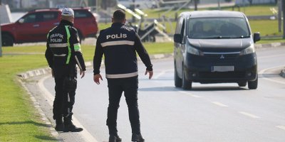 Polisin durduğu motosiklet çalıntı çıktı