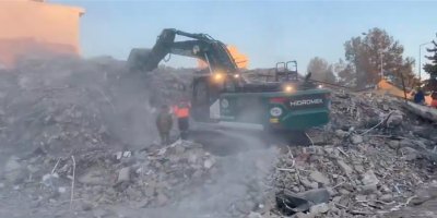 Atalay: 2 cesede daha ulaşıldı