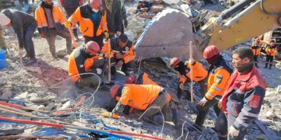 İsias Otel enkazından toplam 54 kişi çıkarıldı