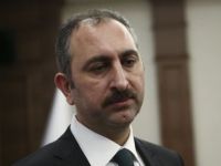 Adalet Bakanı Abdülhamit Gül'den 'tek tip kıyafet' açıklaması