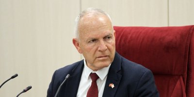 Töre: 29 vekilli hükümet meclisi toplayamıyor. Neredeler?