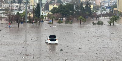 Şanlıurfa ve Adıyaman'da sel felaketi