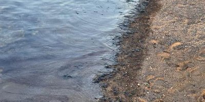 Arıklı: Atığın açık denizde bir gemi tarafından bırakıldığı tahmin edilmektedir