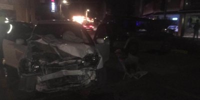 Lefkoşa’da Yenişehir trafik ışıklarında kaza: 2 yaralı