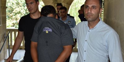 Bir günde çalmadığı şey kalmadı!