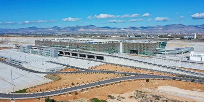 Ercan Havalimanı'nın yeni terminal binası ve yeni pisti açılacak