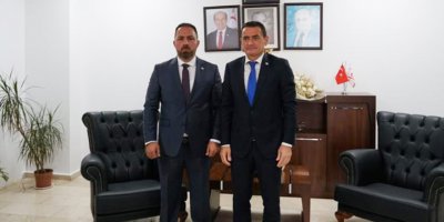 Oğuz, Tarım Bakanlığı görevini Hüseyin Çavuş'a devretti