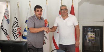 Basketbolda ve Eğitimde ALÜ ile Larnaka Gençler Birliği işbirliği yapacak